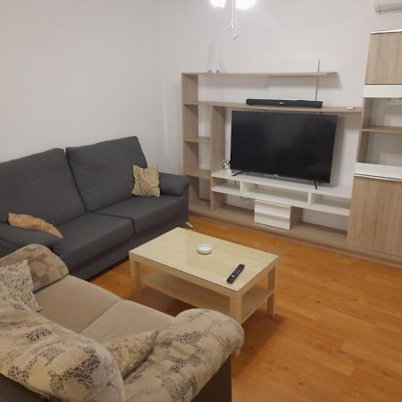 1F, Aire Acondic, 80M2, 2 Dormitorios, 4 Huespedes, Wifi Gratis La Línea de la Concepción Extérieur photo