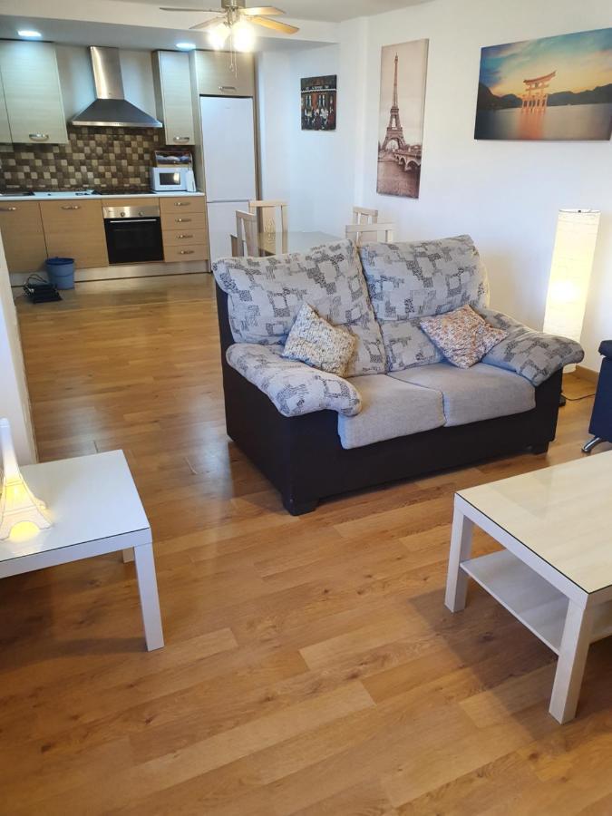 1F, Aire Acondic, 80M2, 2 Dormitorios, 4 Huespedes, Wifi Gratis La Línea de la Concepción Extérieur photo