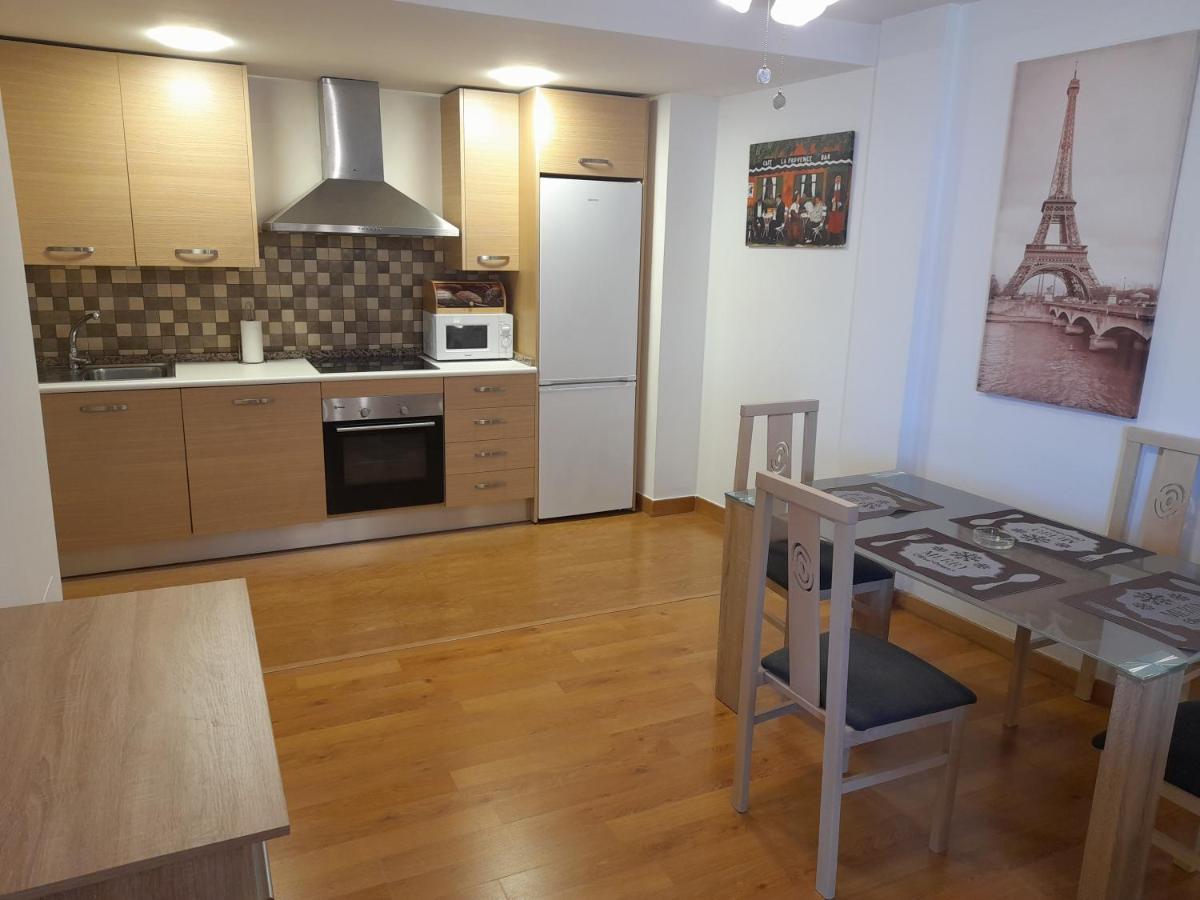 1F, Aire Acondic, 80M2, 2 Dormitorios, 4 Huespedes, Wifi Gratis La Línea de la Concepción Extérieur photo